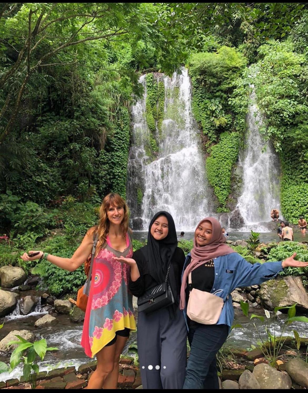 Twentynine Homestay Banyuwangi  Kültér fotó